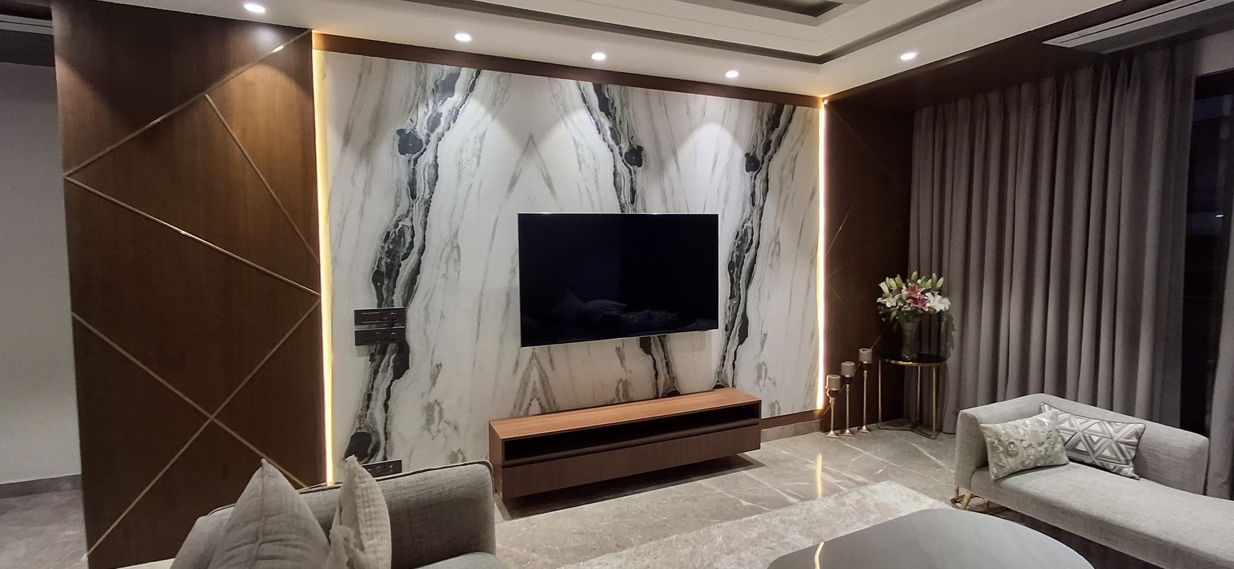 TV units by HomeSay
