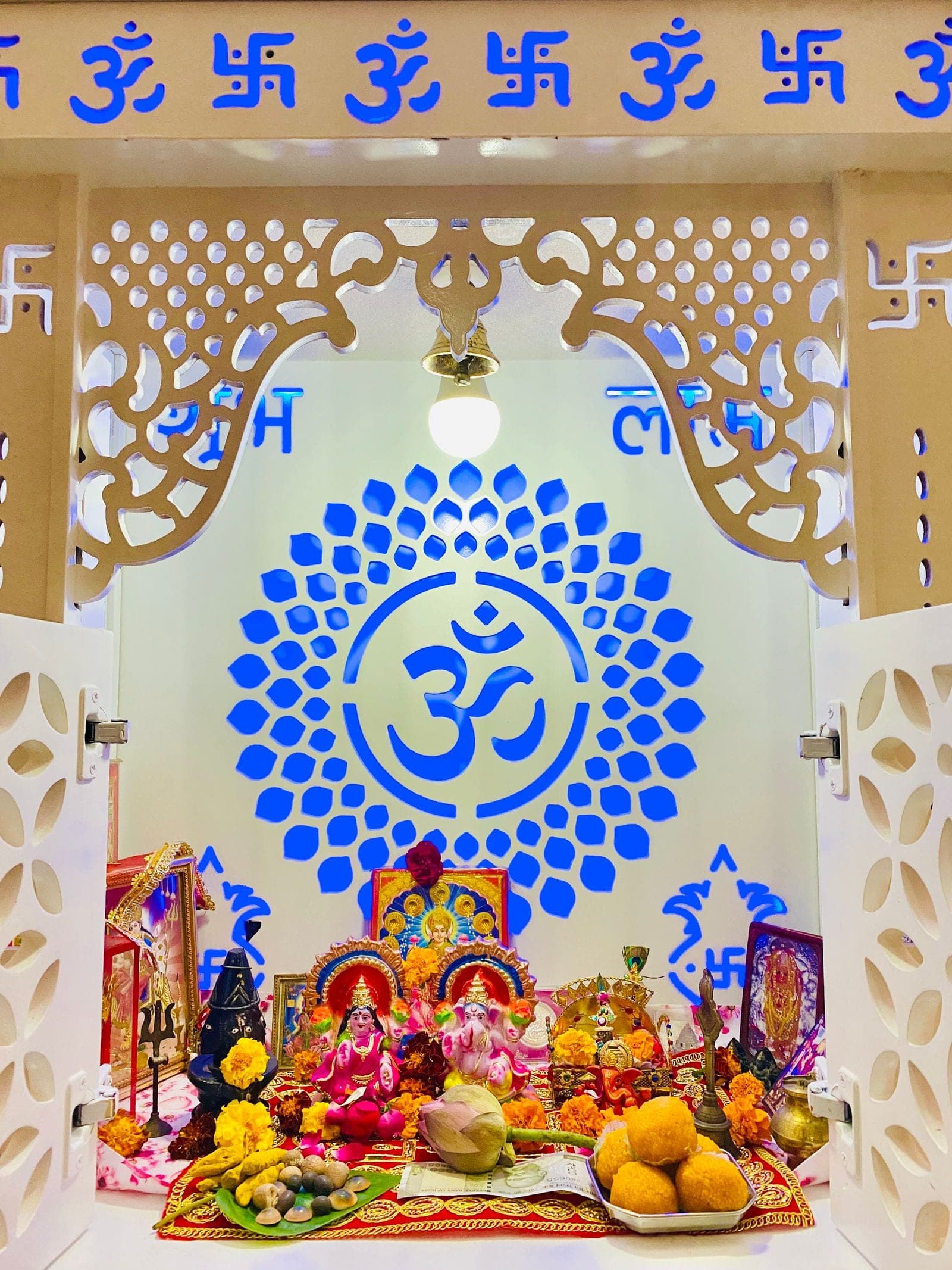 Pooja mandir by HomeSay