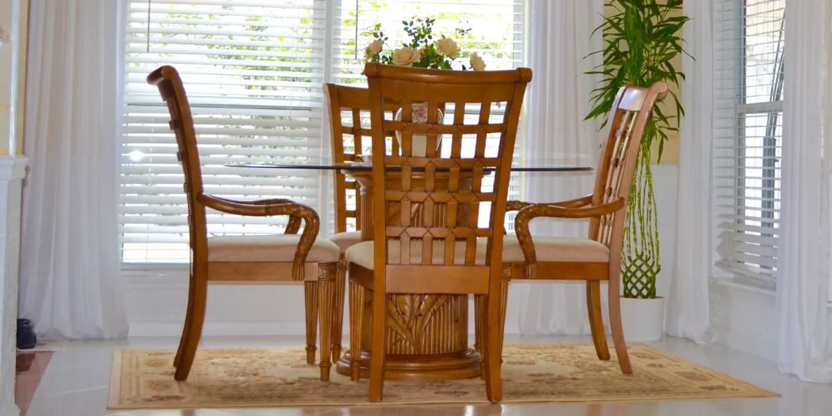 Wood polish by HomeSay